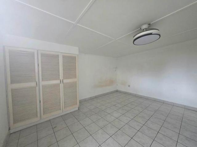Property for rent in Seaview, Kwazulu-natal