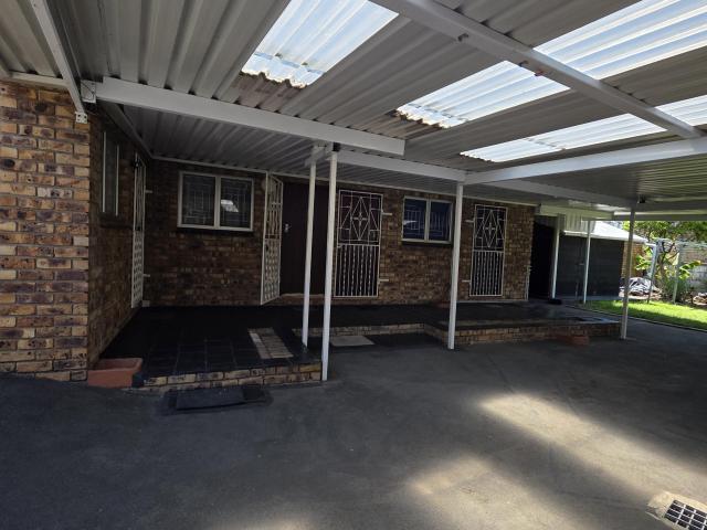 House for rent in Chatsworth, Kwazulu-natal