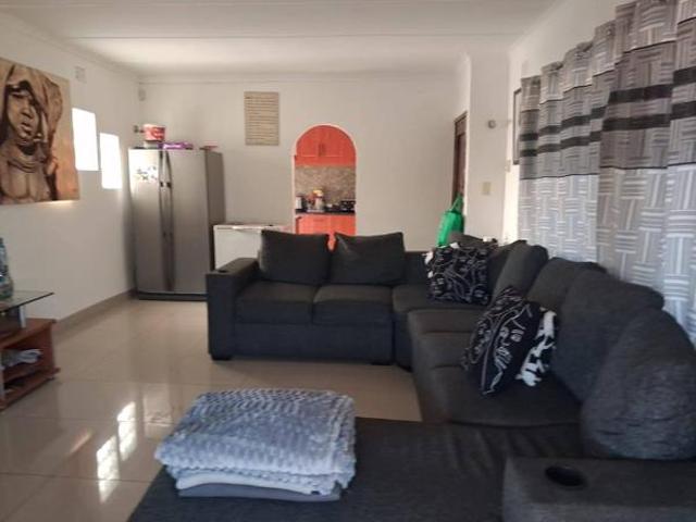 Property for rent in Seaview, Kwazulu-natal