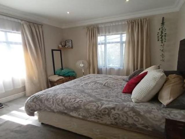 Property for rent in Seaview, Kwazulu-natal