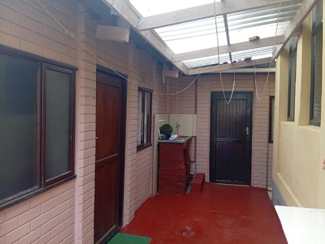 House for rent in Seaview, Kwazulu-natal