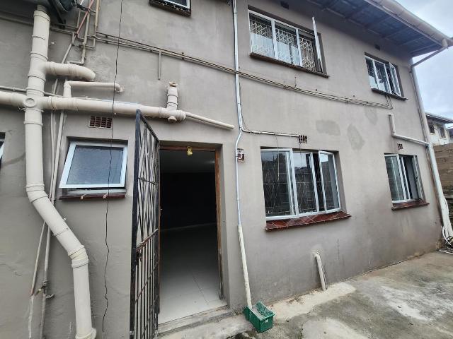 House for rent in Chatsworth, Kwazulu-natal