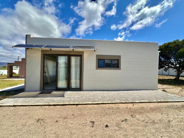 House for rent in Baardskeerdersbos, Western Cape