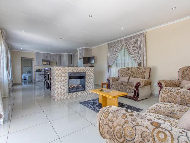 House for rent in Vosloorus, Gauteng