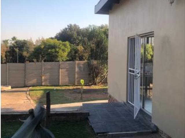 House for rent in Johannesburg Ward 101, Randburg
