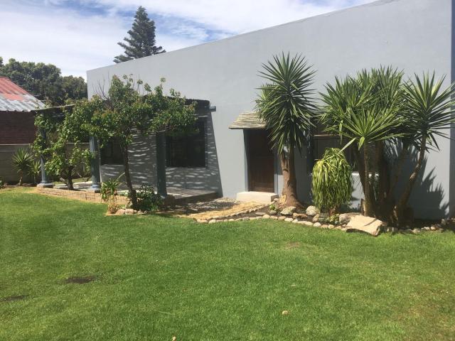 House for rent in Baardskeerdersbos, Western Cape