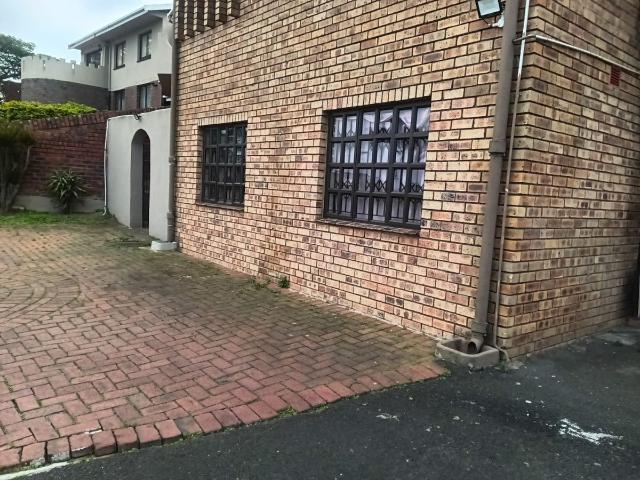 House for rent in Chatsworth, Kwazulu-natal