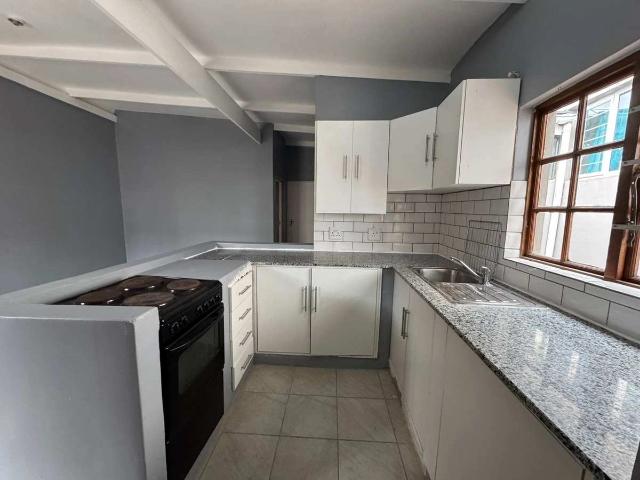 House for rent in Seaview, Kwazulu-natal