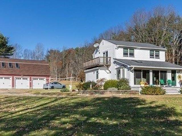 House for sale in Gardner, Massachusetts