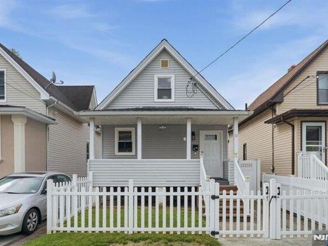 House for sale in Garfield, New Jersey