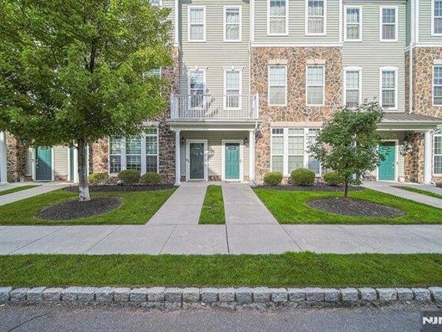 House for sale in Garfield, New Jersey