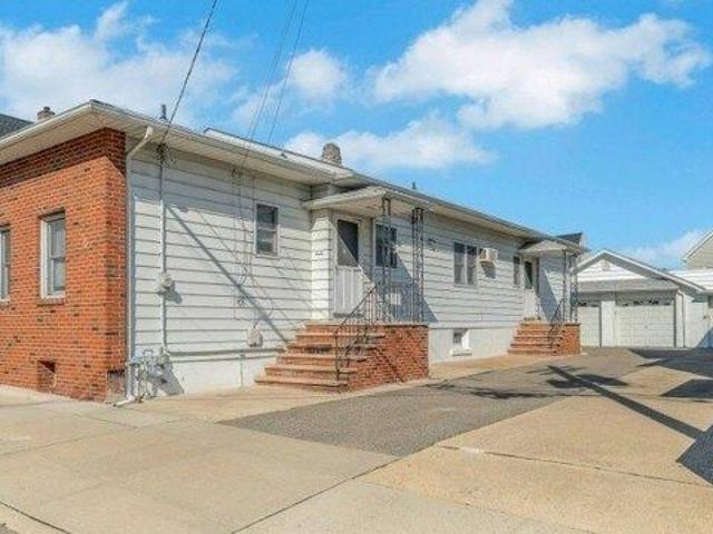 House for sale in Garfield, New Jersey