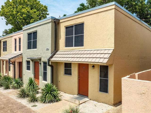 Condo for rent in Garland, Dallas County