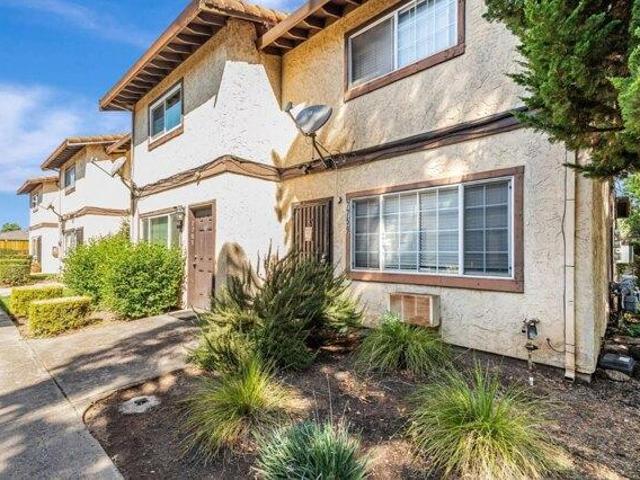 Condo for sale in Gilroy, California