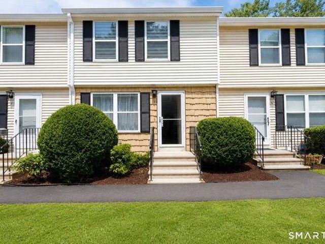 House for sale in Glastonbury, Connecticut