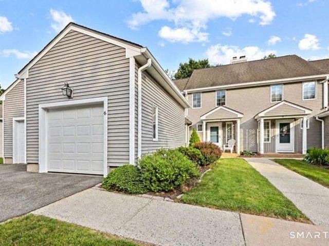 House for sale in Glastonbury, Connecticut
