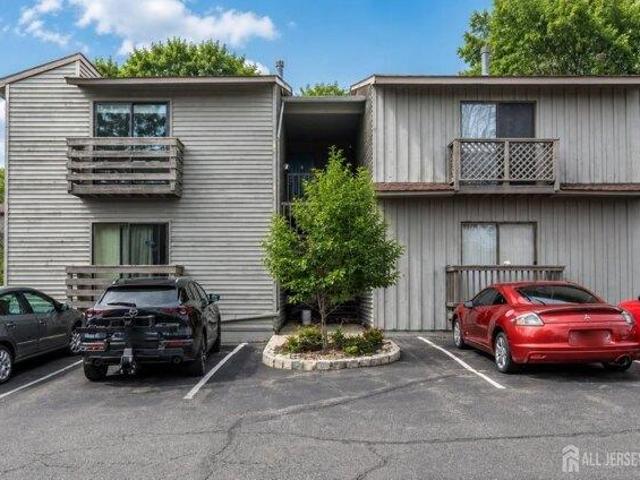 Condo for sale in Glen Gardner, New Jersey
