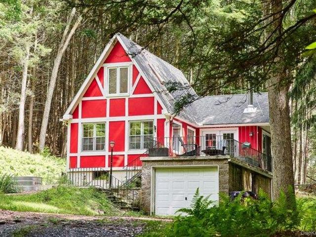 House for sale in New York
