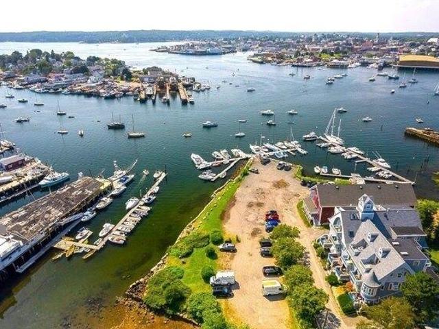 Condo for sale in Gloucester, Massachusetts