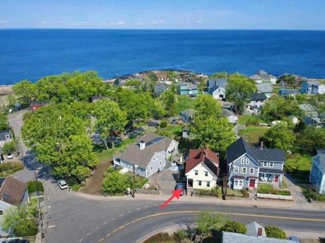 House for sale in Lanesville, Gloucester