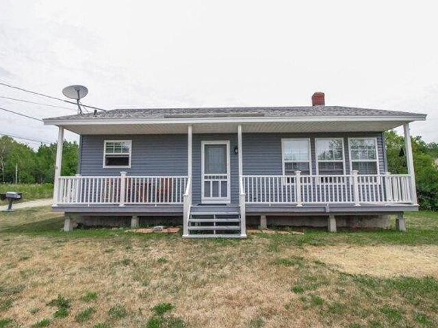 House for sale in Corea, Maine