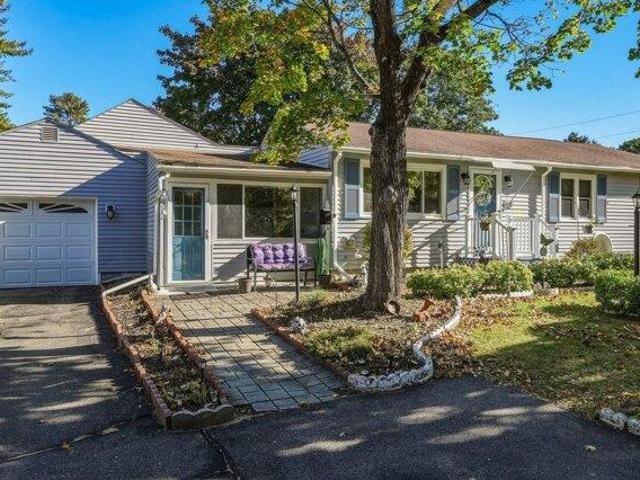 House for sale in Cooks Corner, Granby