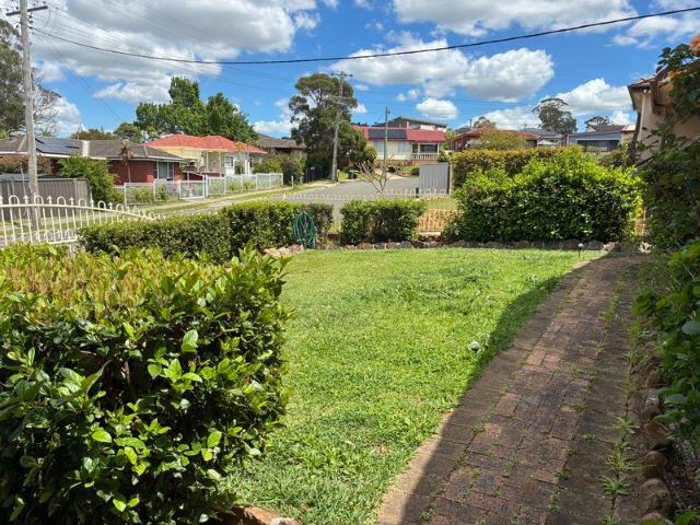 House for rent in Mount Pritchard, Sydney