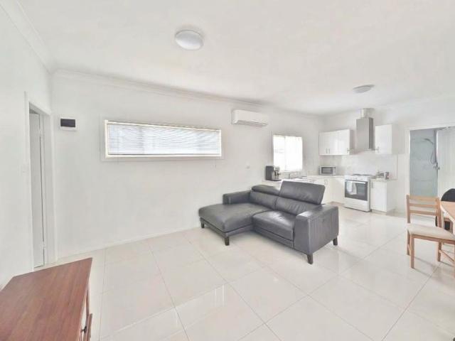 House for rent in Miller, Sydney