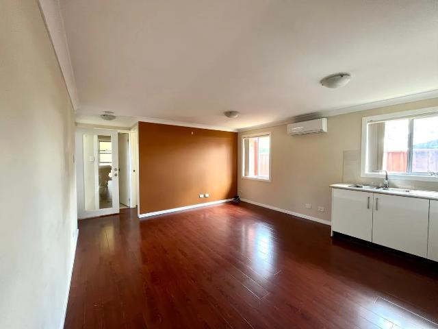 Apartment for rent in Macquarie Fields, Sydney