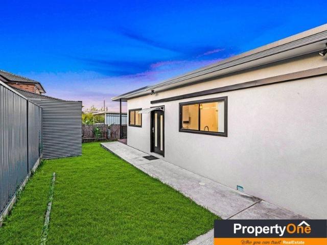 Villa for rent in Greenacre, Sydney