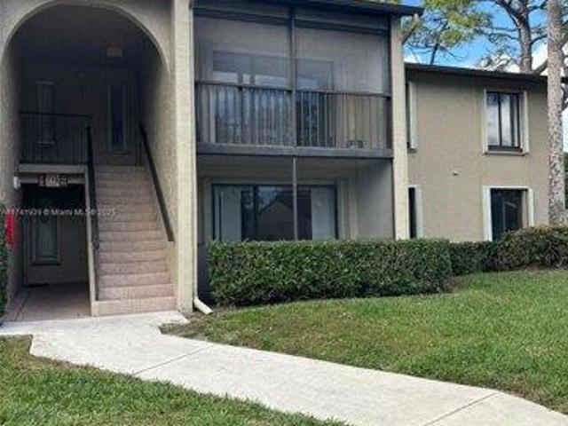 Condo for sale in Greenacres Condo for sale in Greenacres