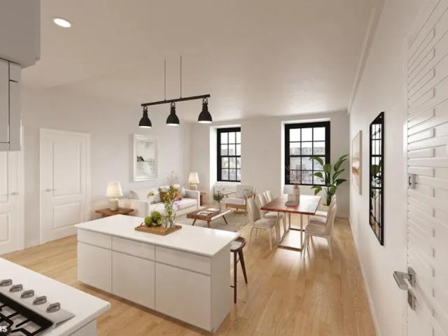 Apartment for sale in Arverne, New York