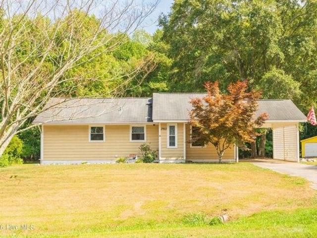 House for sale in Grimesland, North Carolina