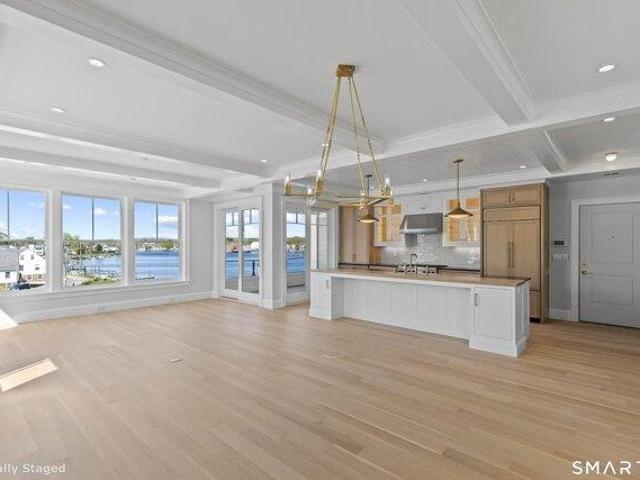 Condo for sale in Groton, Connecticut