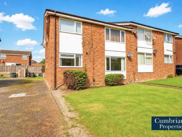 Flat for sale in Morton