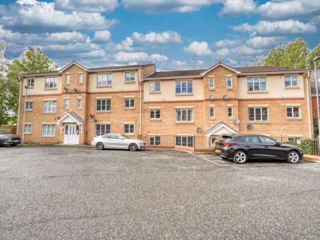 Flat for sale in Swalwell, Tyne And Wear