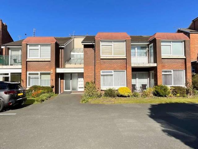 Flat for sale in Southport, Sefton