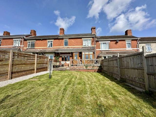 Flat for sale in Rogiet