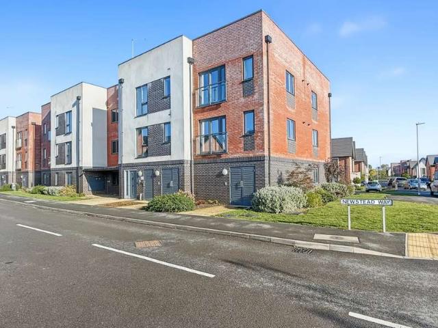 Flat for sale in Monksmoor Park, Daventry