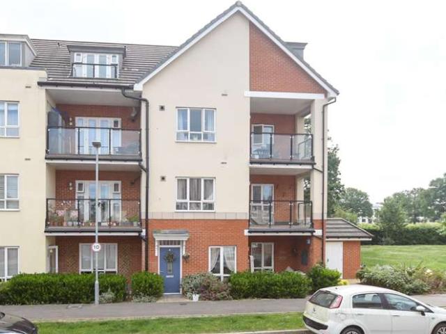 Flat for sale in Glynde, West Sussex