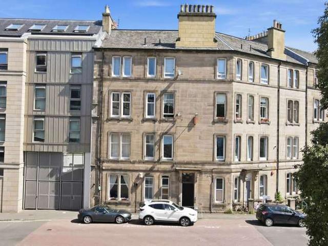 Flat for sale in Gorgie/Dalry, Scotland
