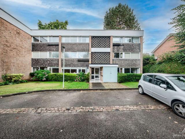 Flat for sale in Harborne, West Midlands