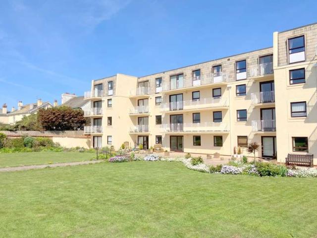 Flat for sale in Budleigh Salterton, Budlake