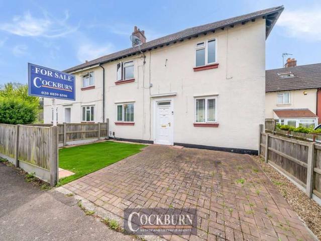 Flat for sale in London Borough of Lewisham, Greater London