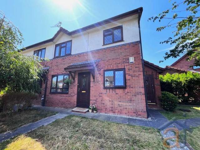 Flat for sale in Meols Cop, Southport