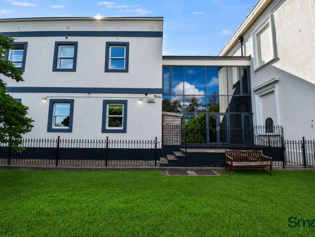 Flat for sale in Watergate, Devon