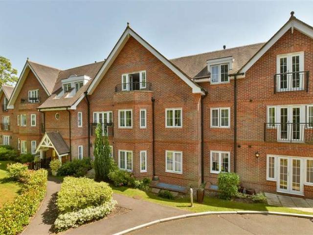 Flat for sale in Meadvale, Red Hill