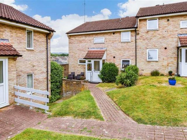Flat for sale in Trench Wood, Bourne Vale