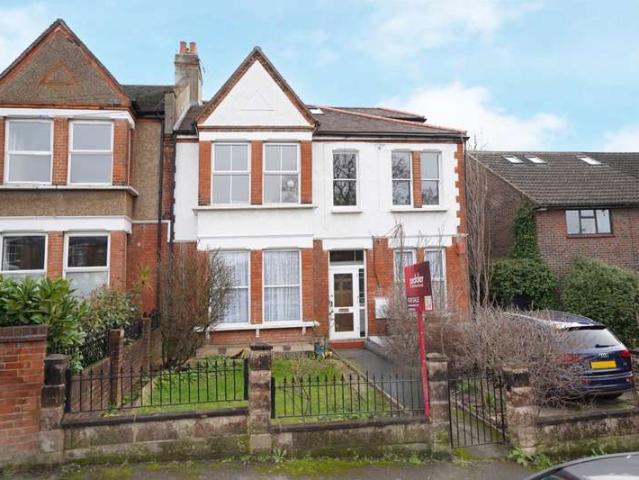 Flat for sale in London Borough of Lewisham, Greater London