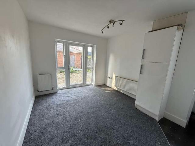 Flat for rent in Pokesdown, Bournemouth